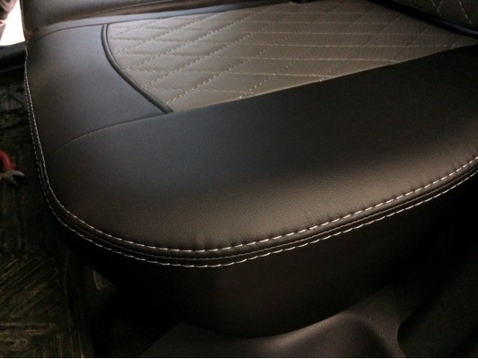 Авточехлы на Honda CR-V 3