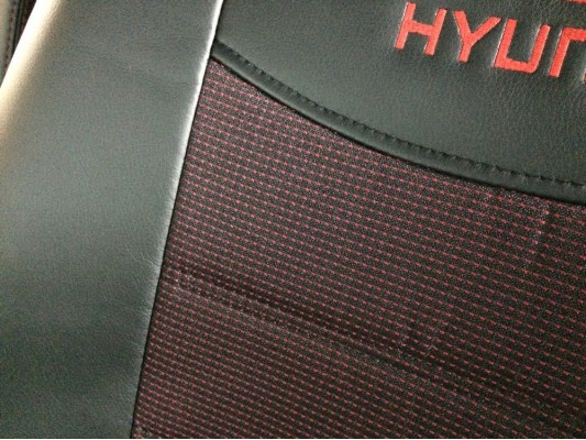 Авточехлы на Hyundai Tucson JM