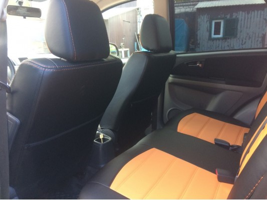 Авточехлы на Suzuki SX4