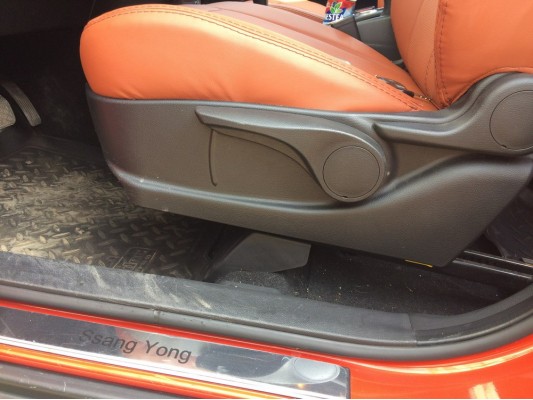 Авточехлы на SsangYong Actyon