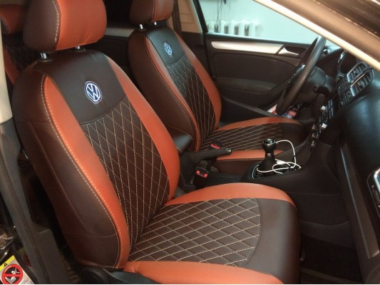 Авточехлы на Volkswagen Golf 6